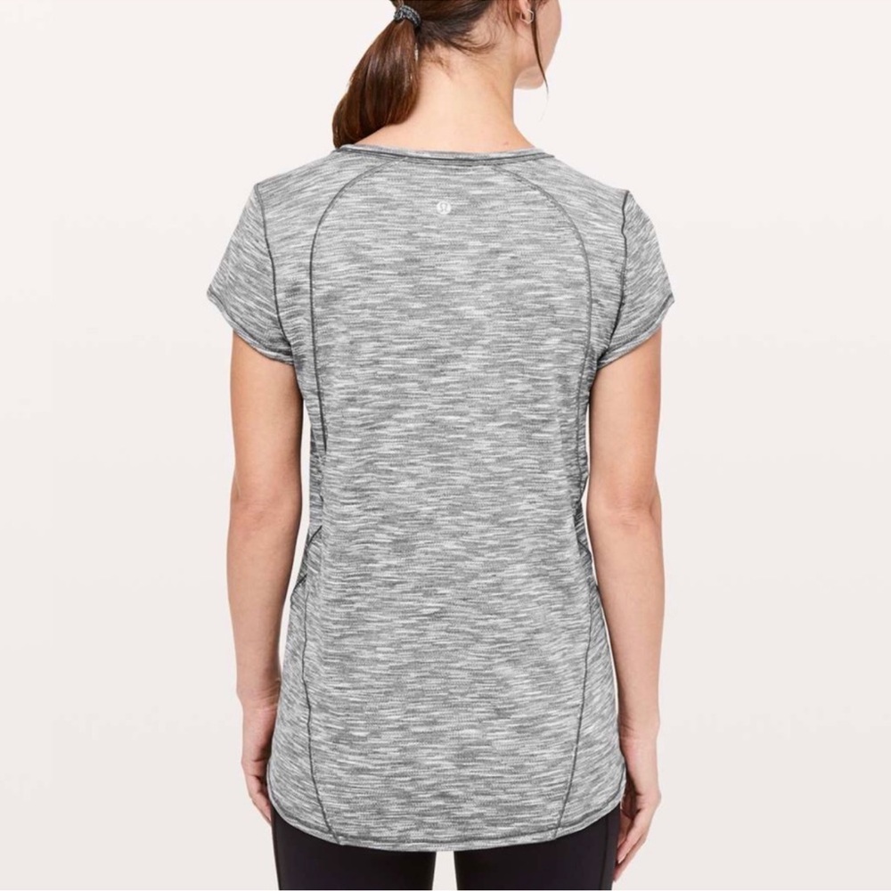 EUC Lululemon Another Mile Short Sleeve | Size 6